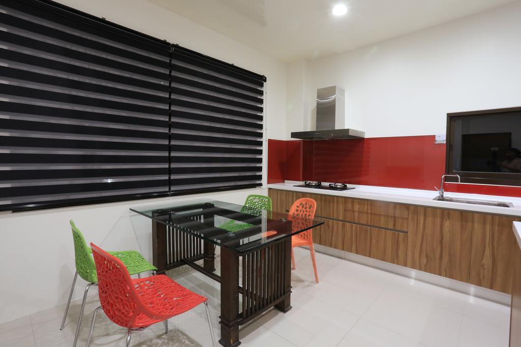 Dania Garden Bed & Breakfast Luodong Luaran gambar