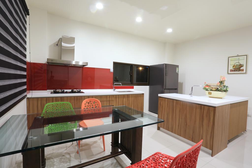 Dania Garden Bed & Breakfast Luodong Luaran gambar