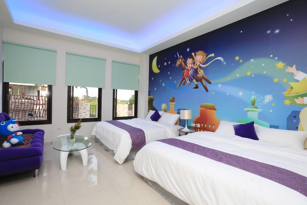 Dania Garden Bed & Breakfast Luodong Bilik gambar